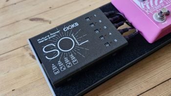 Alimentations CIOKS : La référence danoise pour un pedalboard silencieux