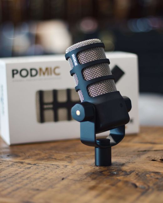 Rode PodMic Dynamic Podcasting microphone | Music Depot | Musique