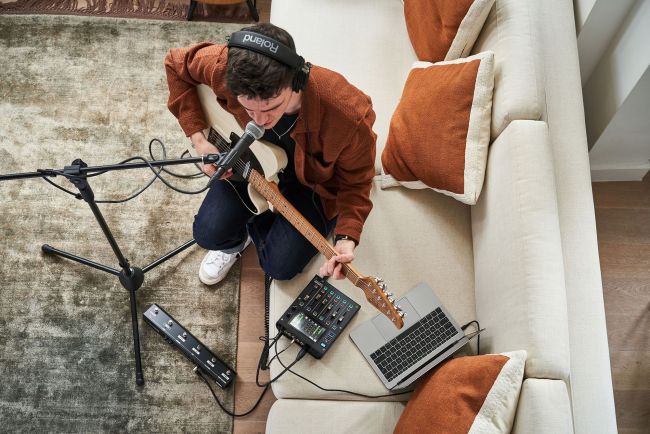 Roland Boss Gigcaster 5 Audio Streaming Mixer | Musique Dépôt