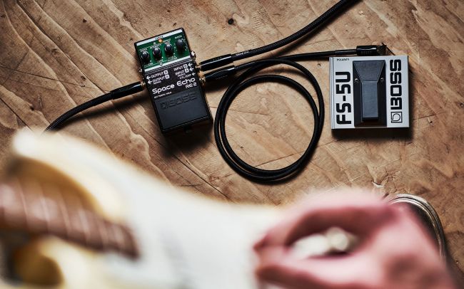 Boss RE-2 Space Echo delay pedal | Music Depot | Musique Dépôt