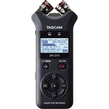 Tascam DR-07X Enregistreur Audio Numérique Stéréo Portatif avec Interface USB
