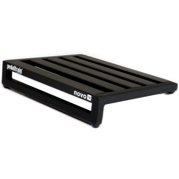 Pedaltrain NOVO 18 Pedalboard avec Étui