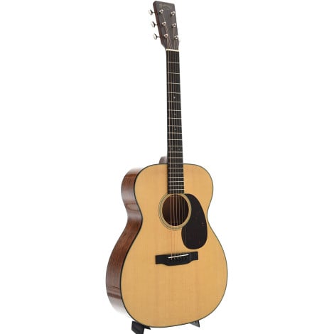 Martin 000-28EC Eric Clapton Signature Guitar | Musique Dépôt