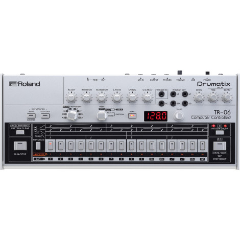 Novation Launch Control XL MK2 - MIDI Controller | Musique Dépôt