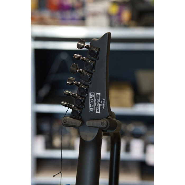 Ibanez XPTB620BKF Iron Label Xiphos | Musique Dépôt Musique Dépôt