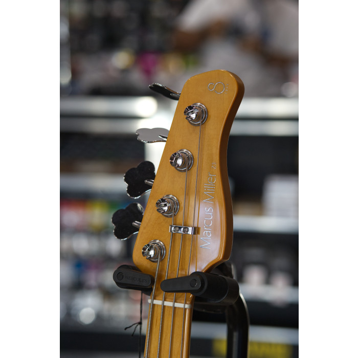 Marcus Miller Z3 エレキベース ブラック Sire - Marcus Miller Z3 4-String Sparkle Black - Nantel Musique